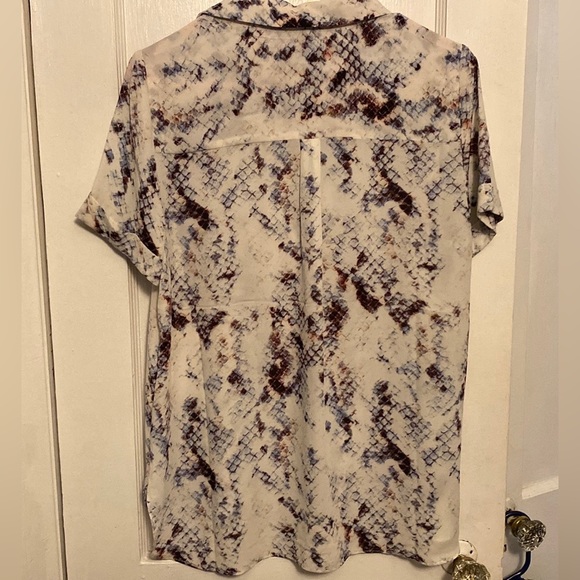 Snake-print Button down - Picture 3 of 6